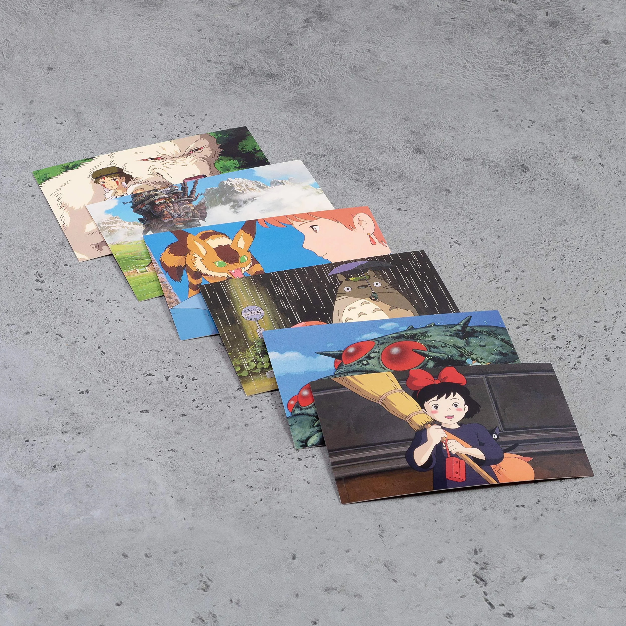 Studio Ghibli 100 Collectible Postcards: Final Frames from the Feature Films (1984-2014)