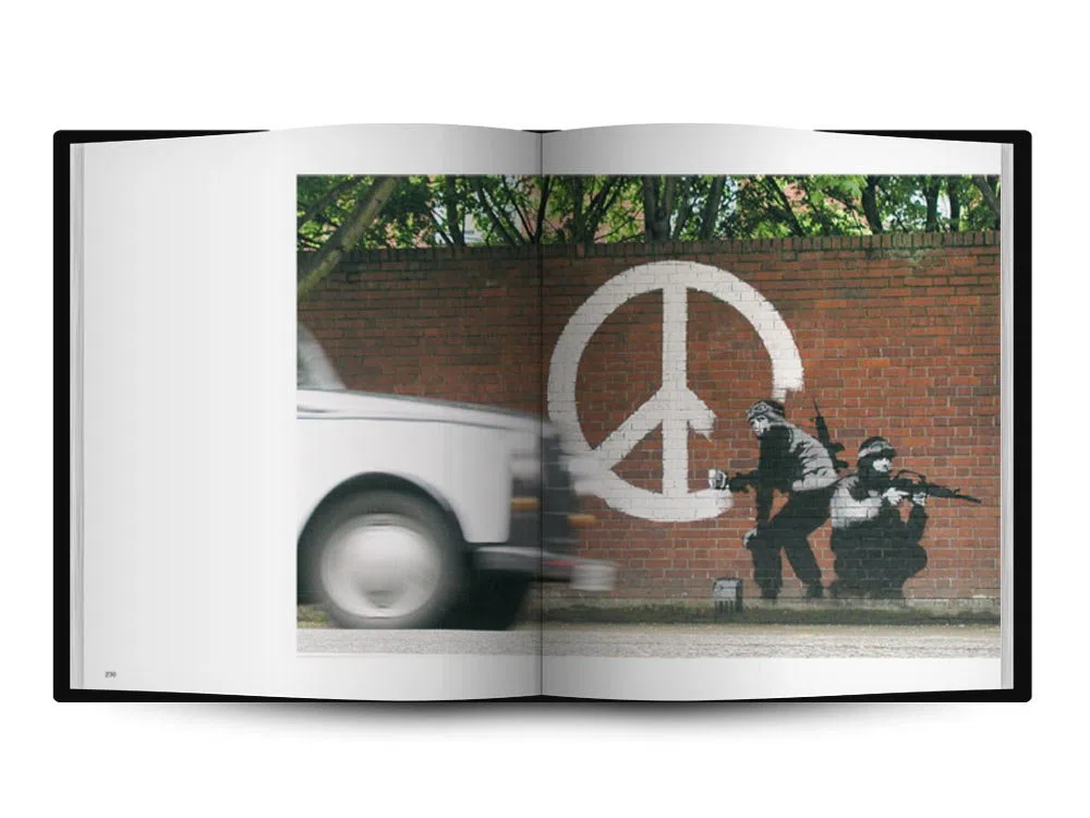 Banksy. Wall and piece: 21 x 26 cm
