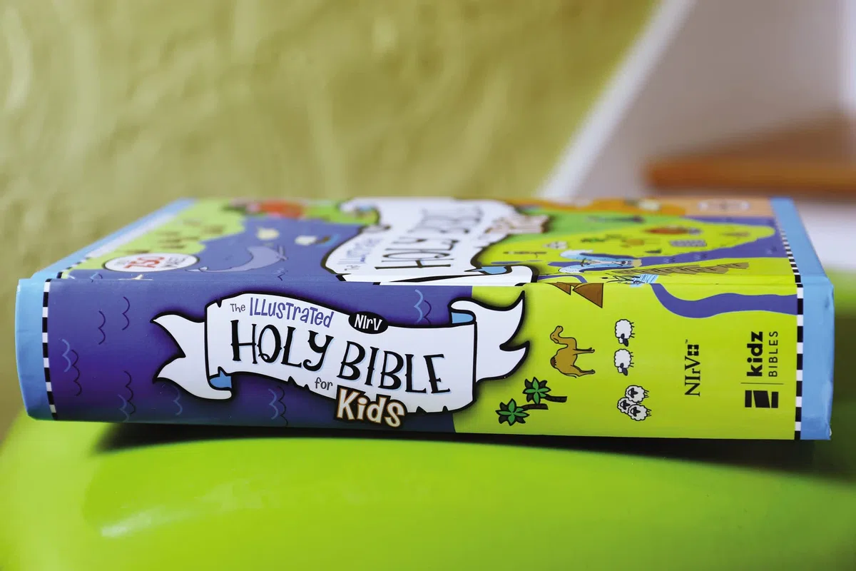 The Illustrated NLRV Holy Bible for Kids: New International Reader's Version