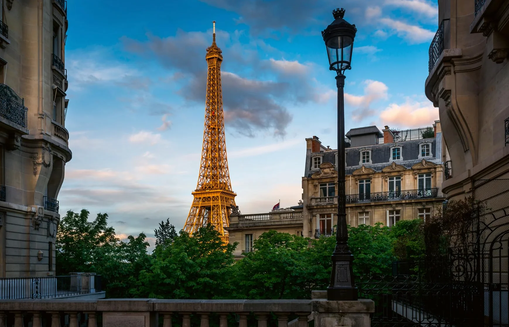 Paris: Serge Ramelli