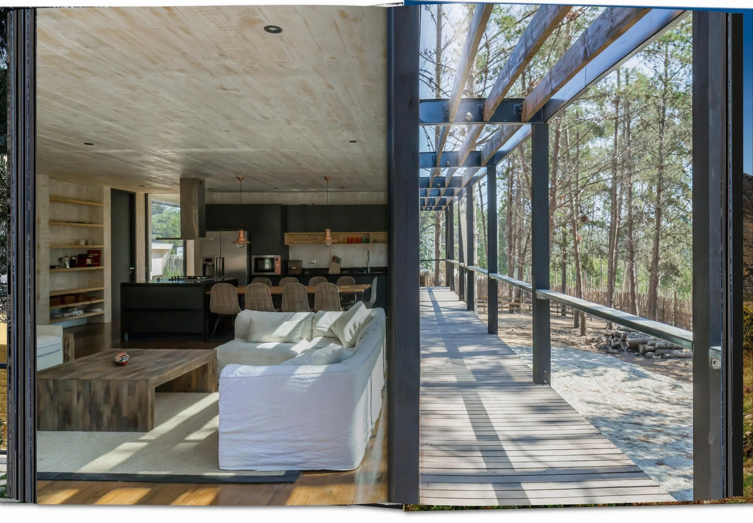 Homes For Our Time: Contemporary Houses around the World. 45th Ed.