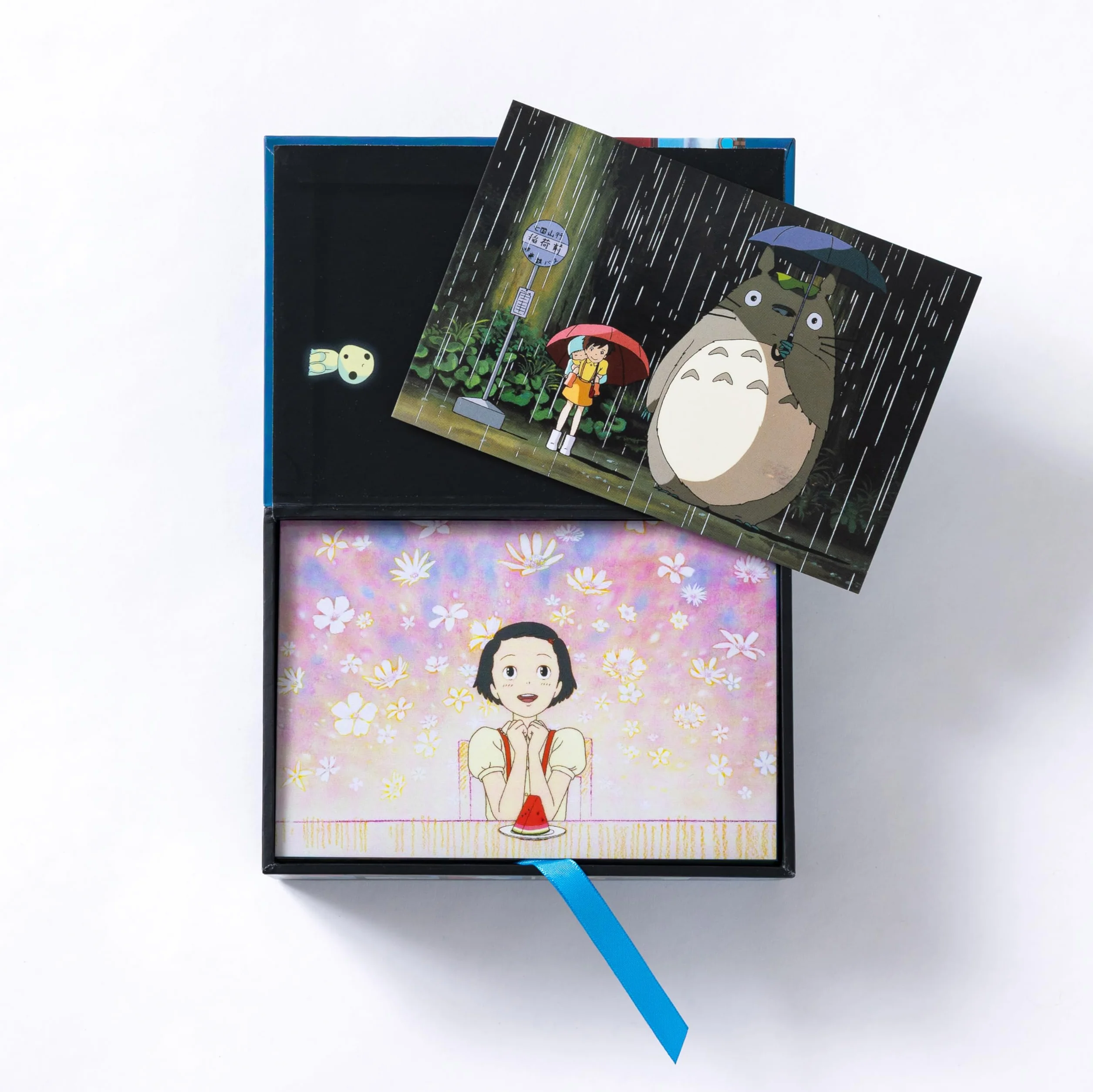 Studio Ghibli 100 Collectible Postcards: Final Frames from the Feature Films (1984-2014)