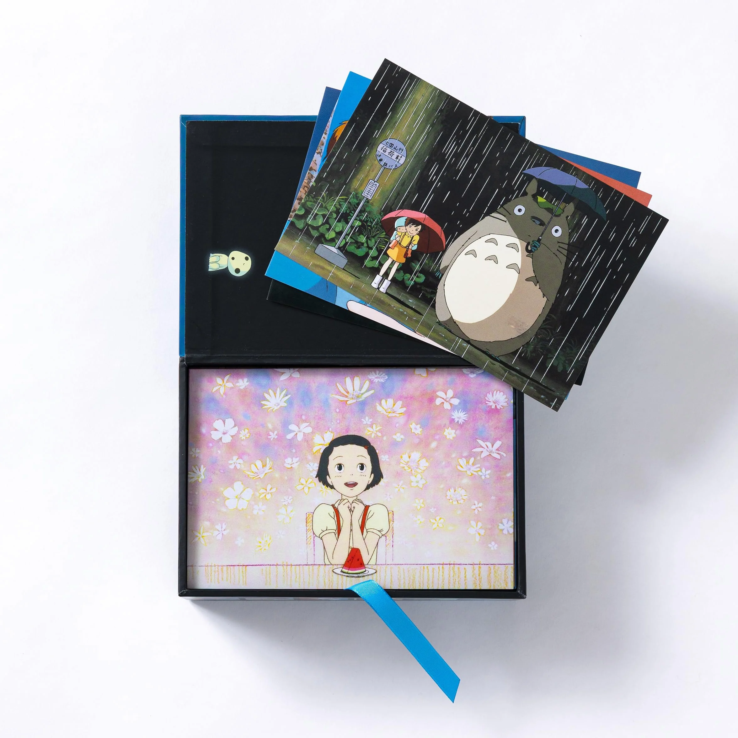 Studio Ghibli 100 Collectible Postcards: Final Frames from the Feature Films (1984-2014)
