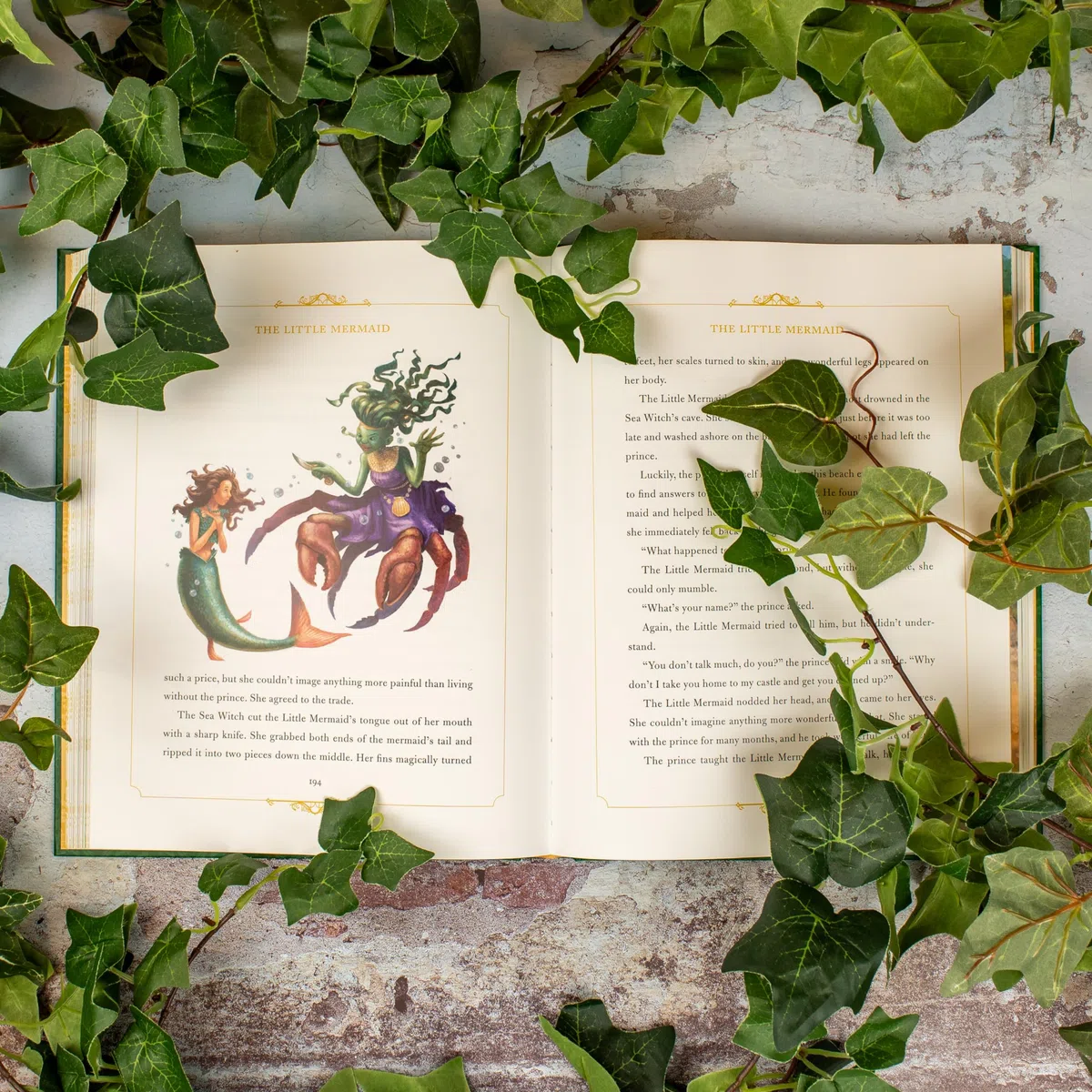 A Treasury of Classic Fairy Tales