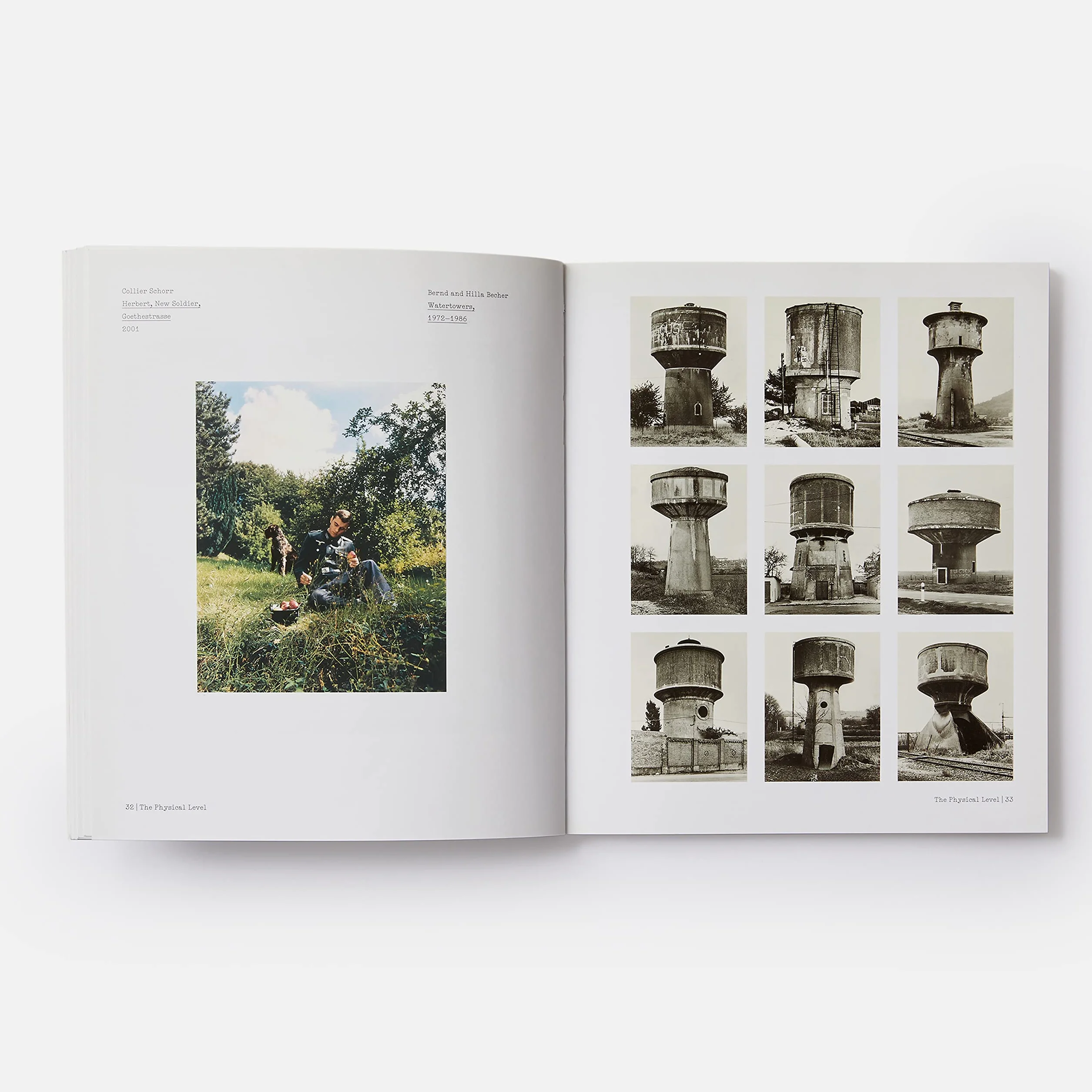 The Nature of Photographs: A Primer [Lingua inglese]