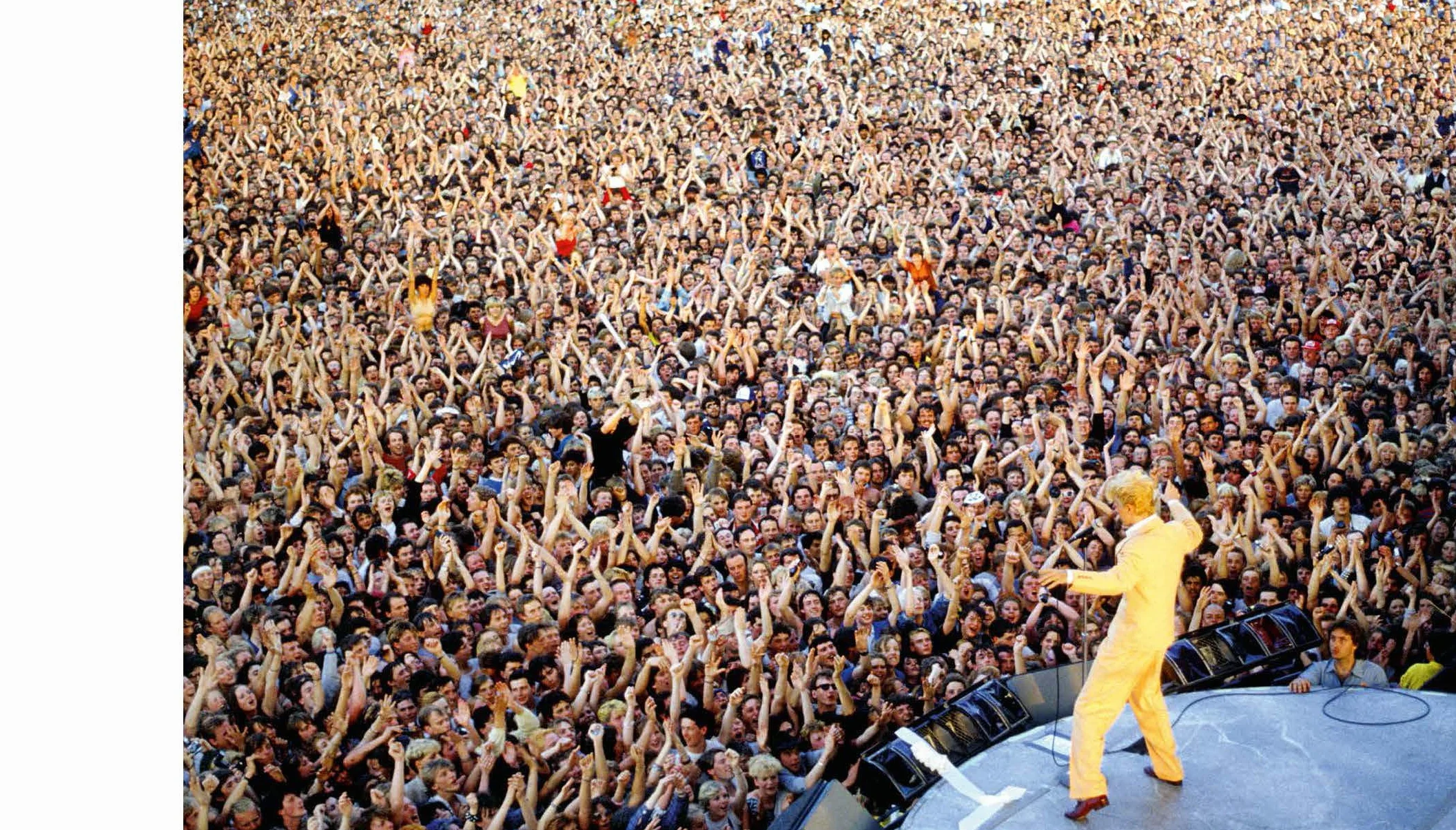 David Bowie: Icon: the Definitive Photographic Collection