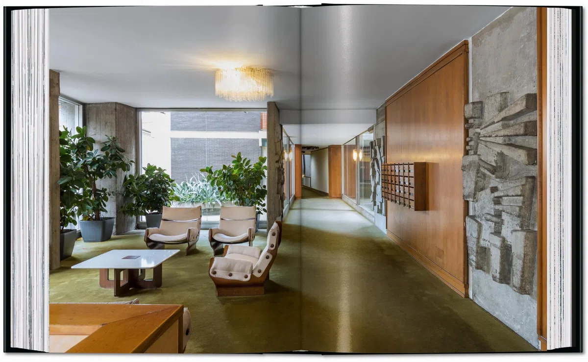 Entryways of Milan: Ingressi di Milano. 45th Ed.